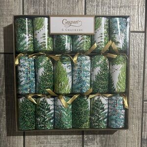 Caspari Christmas Trees With Lights Christmas
Crackers NIB